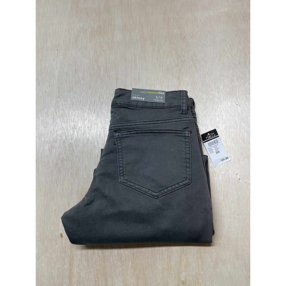 NWT Rue 21 Freedom Flex‎ Low Rise Skinny Pants Womens Size 3/4 Approx 28x30